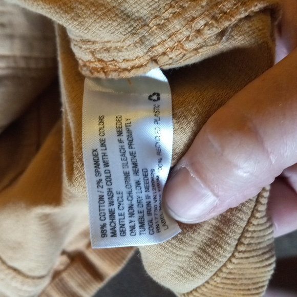 Wild Fable corduroy mini skirt with pockets,yellow, size 14. Buttons down front. - Picture 5 of 5